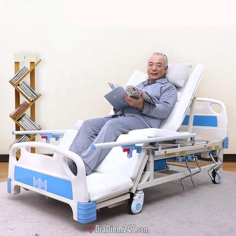 ​Cách chăm sóc người già, người bệnh nằm điều trị tại giường